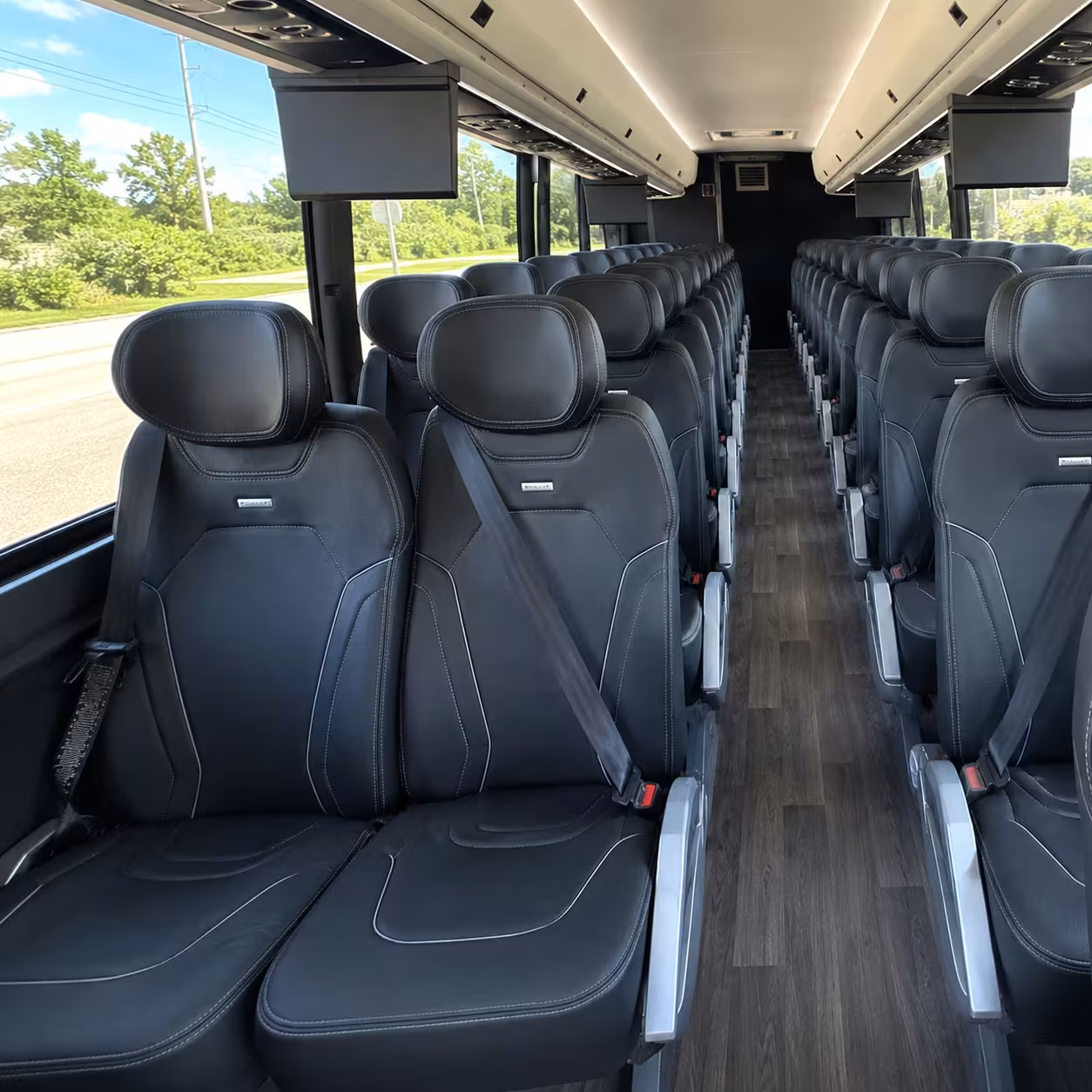 danbury charter bus