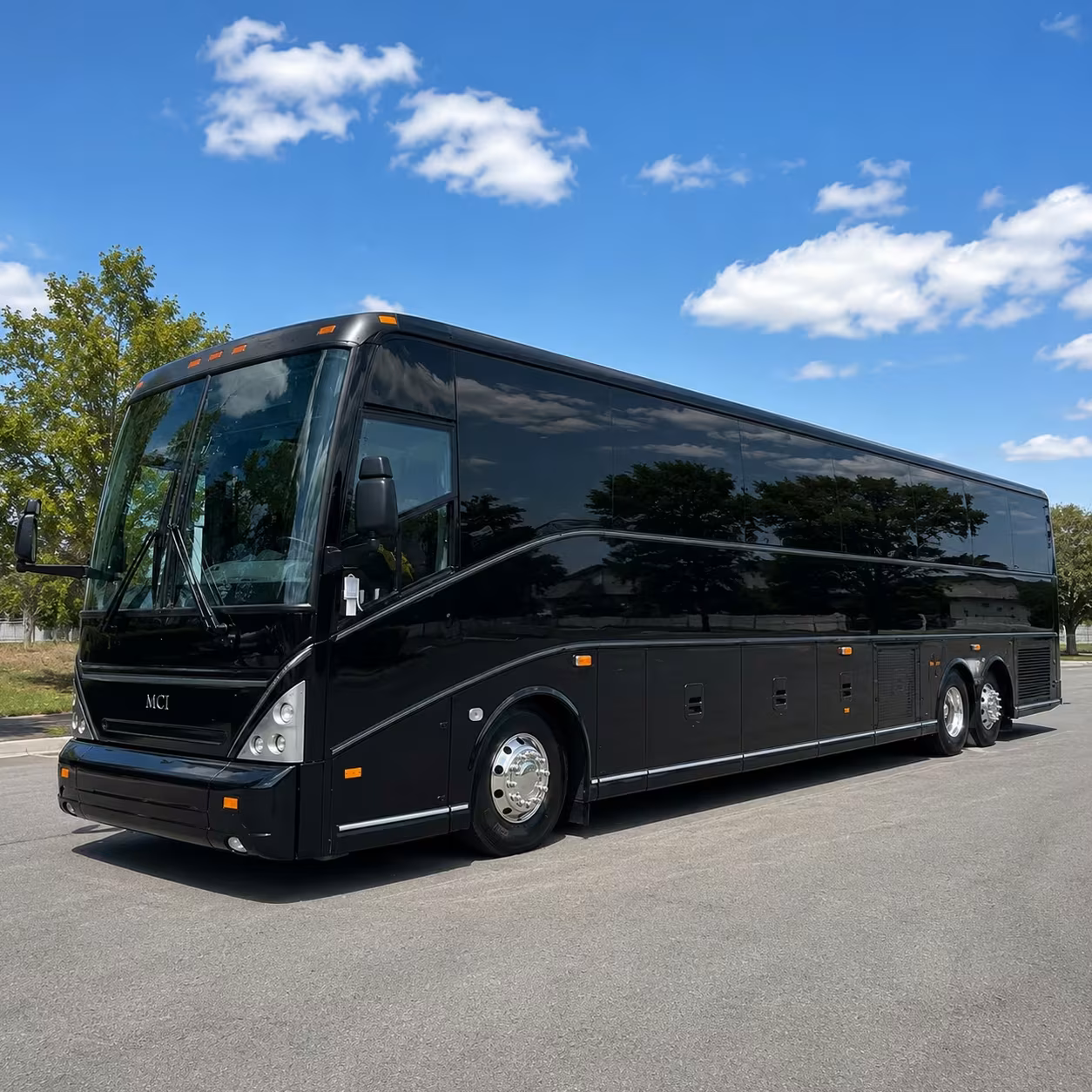danbury employee shuttle bus rentals for daily commuters
