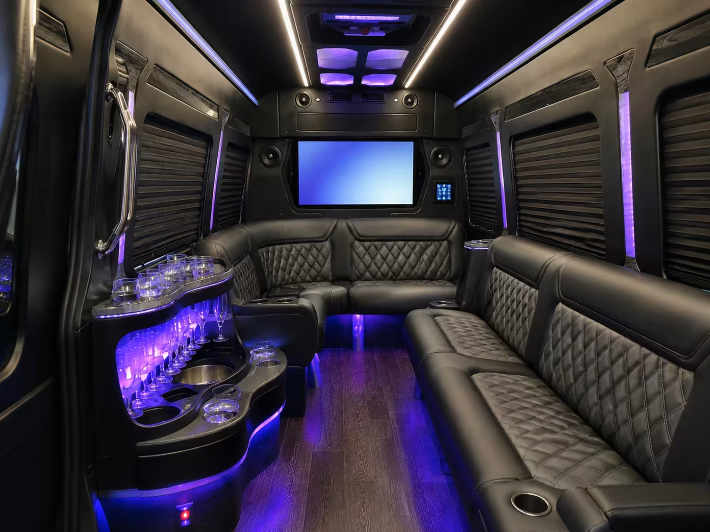danbury government bus rentals for airport transfers