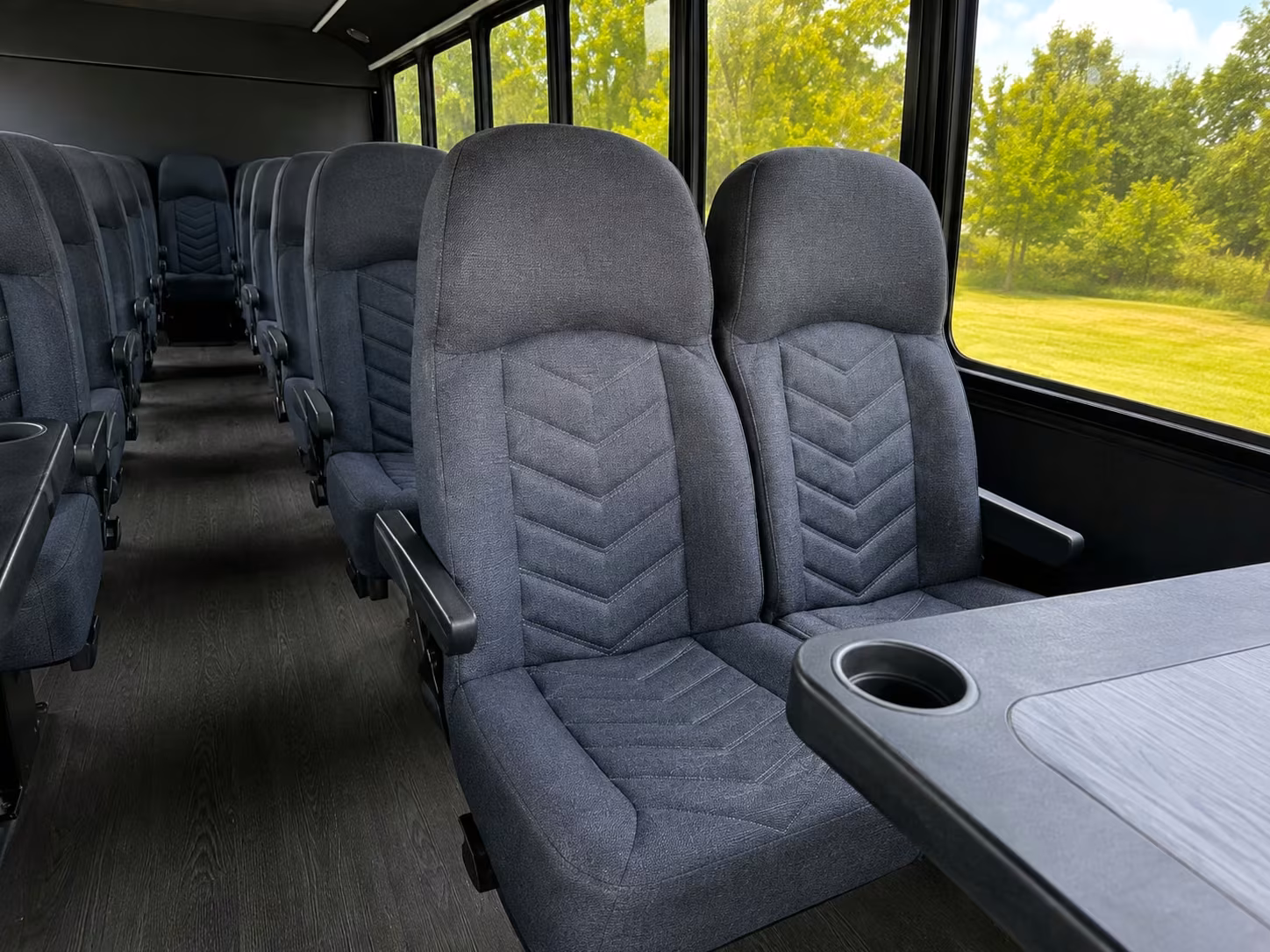 danbury minibus rentals for stepping stones museum for children